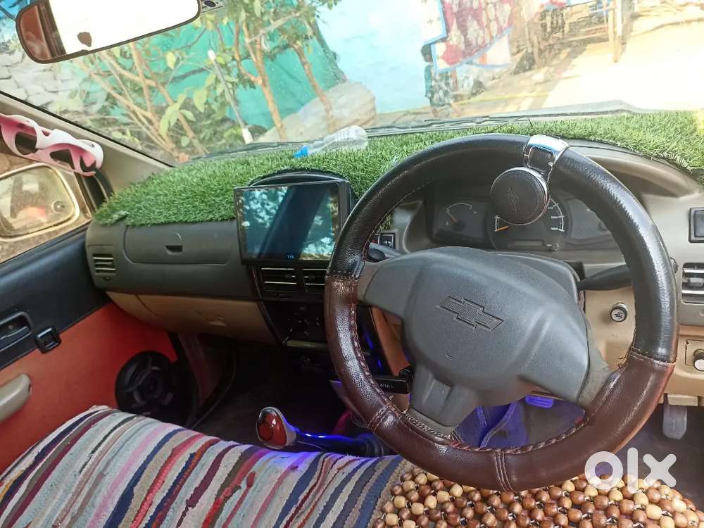 Chevrolet Tavera 2012