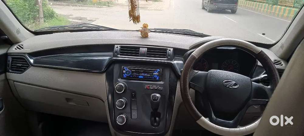 Mahindra Kuv 100 2016 Car