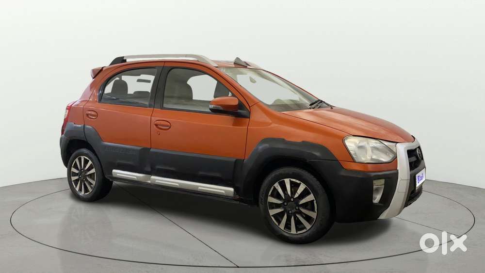 Toyota Etios Cross 1.2 G, 2017, Petrol