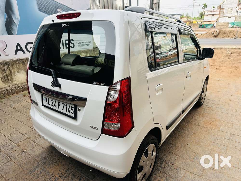 Maruti Suzuki Wagon R Vxi Opt, 2017, Petrol