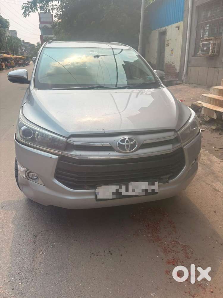 Toyota Innova Crysta 2.8 Zx At 7 Seater, 2019, Diesel