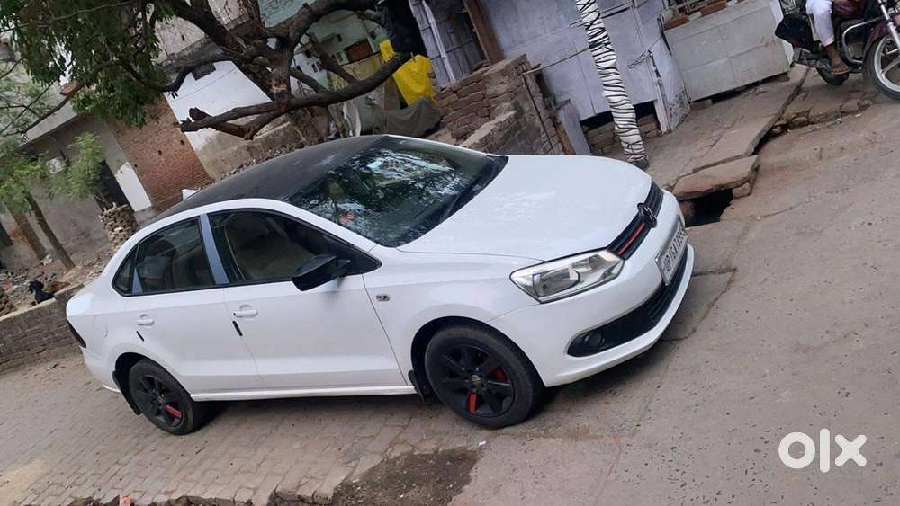 Volkswagen Vento 2011 Car