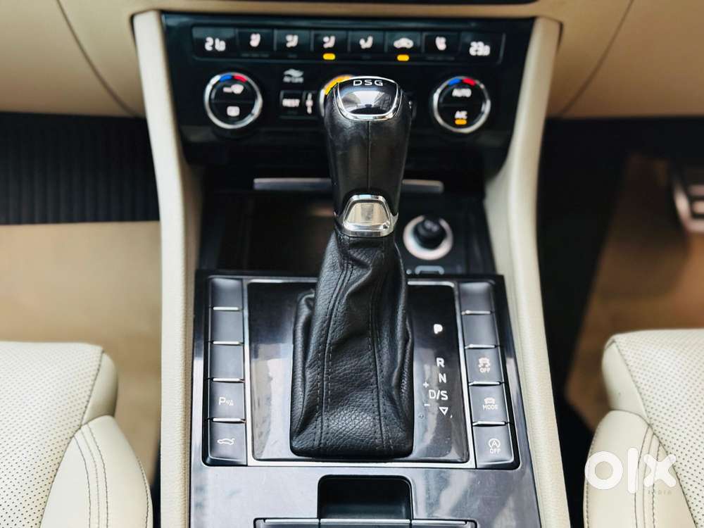 Skoda Superb 2.0 Tsi At L&k, 2020, Petrol