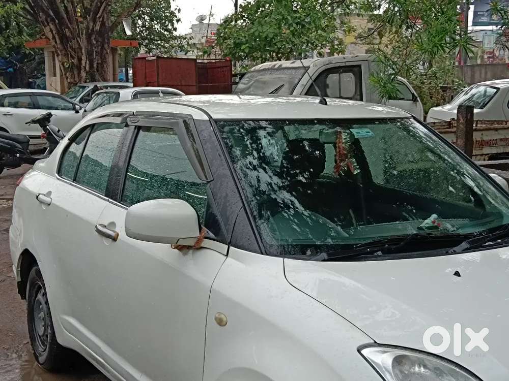 Maruti Suzuki Dzire Tour 2011