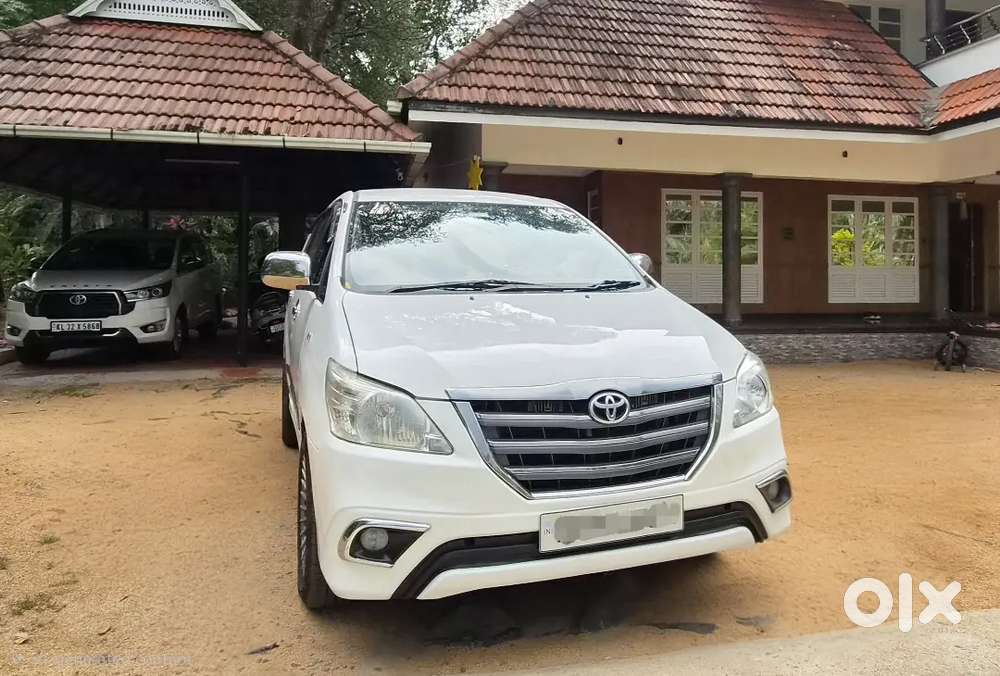 Very Good Condition Toyota Innova 2013 Gx. Re Registered To Kerala.