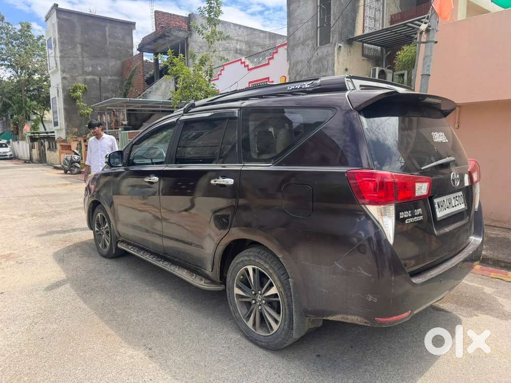 Toyota Innova Crysta 2016