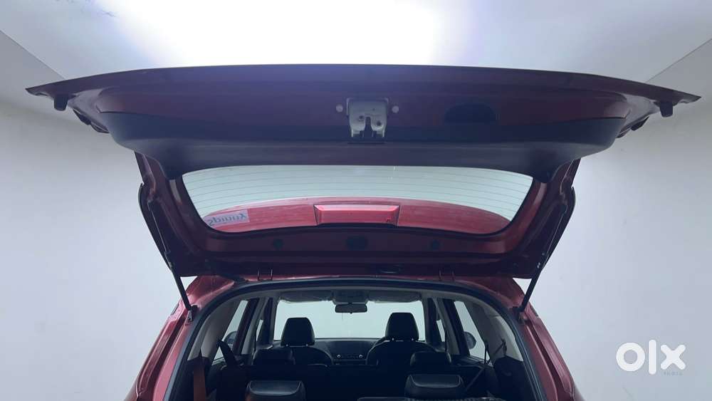 Kia Carens Prestige 1.5 Turbo Petrol Imt 7 Str, 2023, Petrol