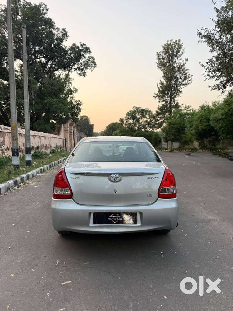 Toyota Etios G, 2012, Petrol