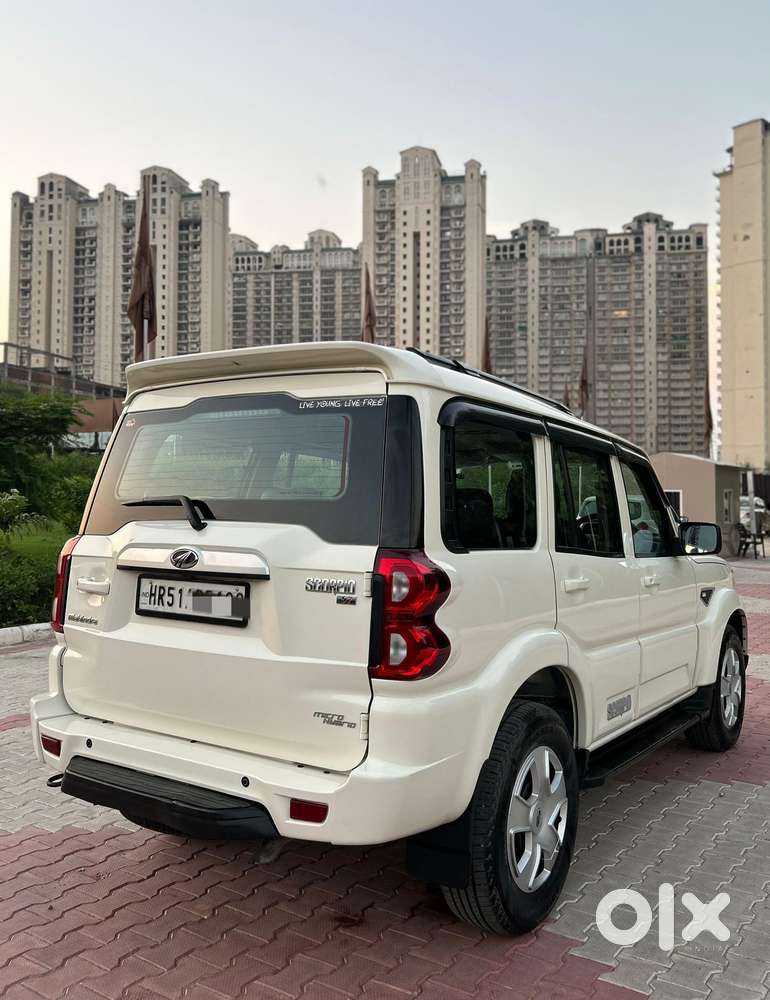 Mahindra Scorpio S8 7 Seater, 2018, Diesel