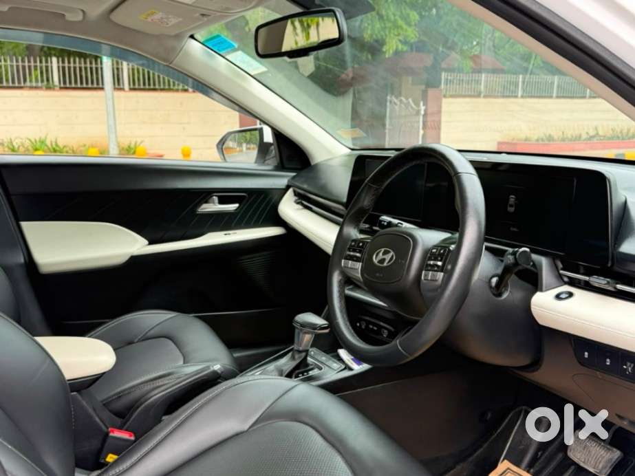 Hyundai Verna 1.5 Sx Ivt, 2024, Petrol