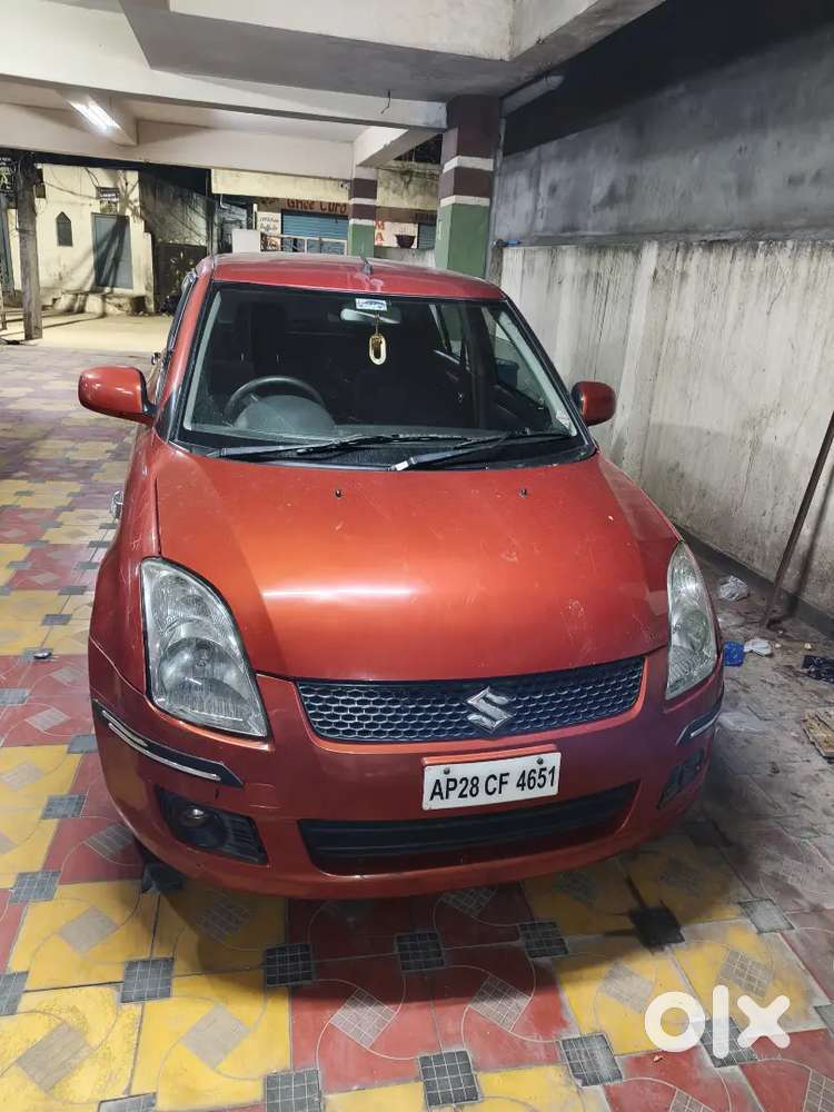 Maruti Suzuki Swift 2011 Diesel 93083 Km Driven