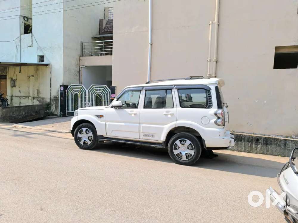 Mahindra Scorpio S6 Plus 2017 Car For Argent Sale