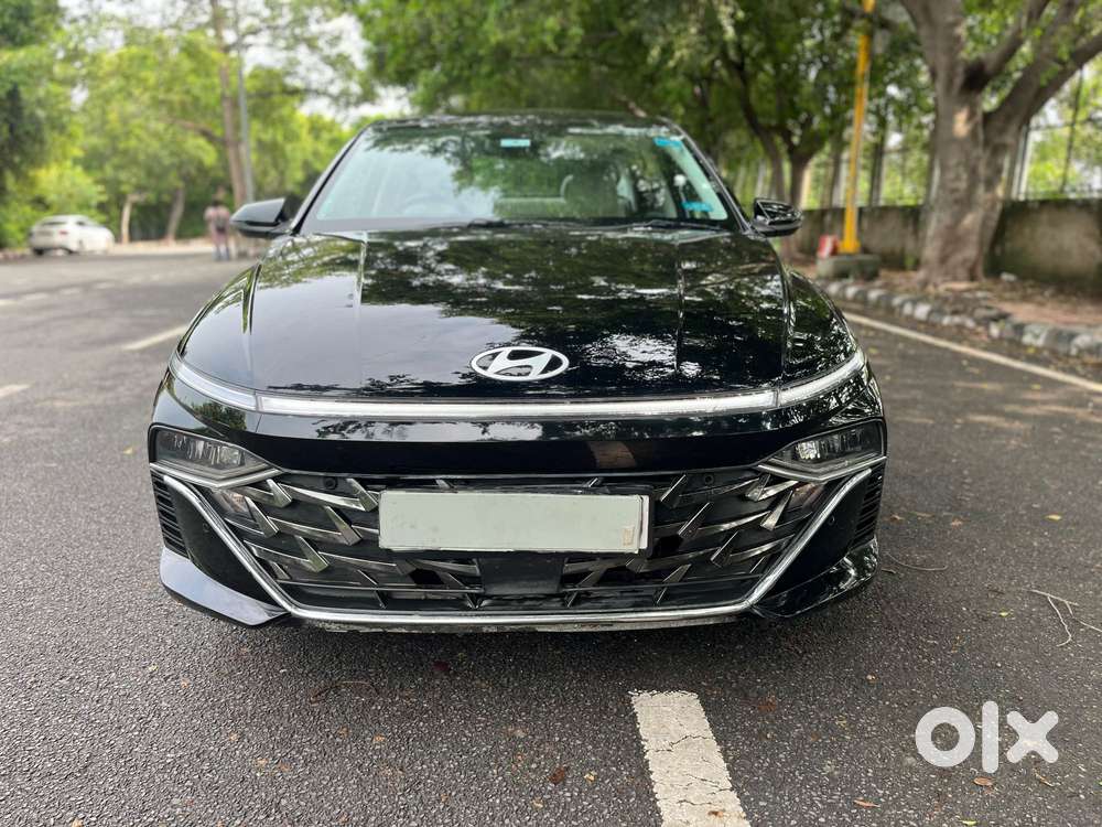 Hyundai Verna 1.5 Sx (o) Ivt, 2024, Petrol
