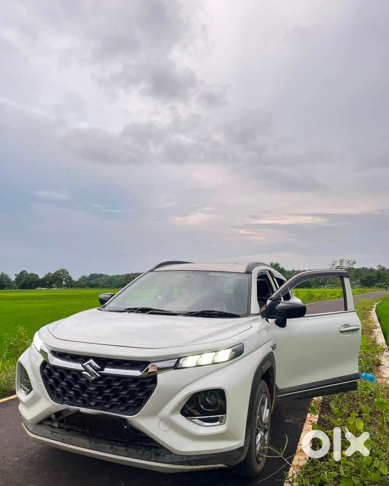 Maruti Suzuki Fronx Petrol Manual 2025