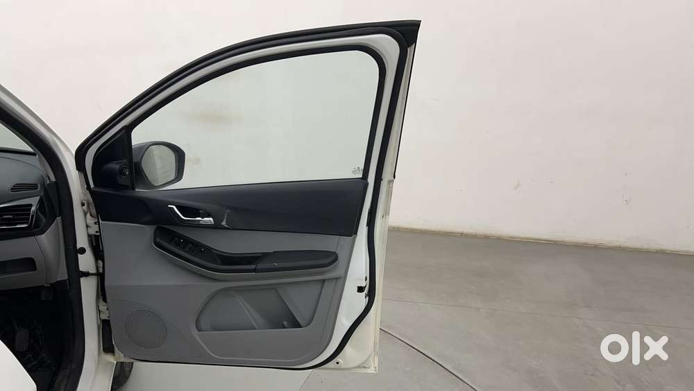 Tata Tiago 1.2 Revotron Xz Plus, 2020, Petrol