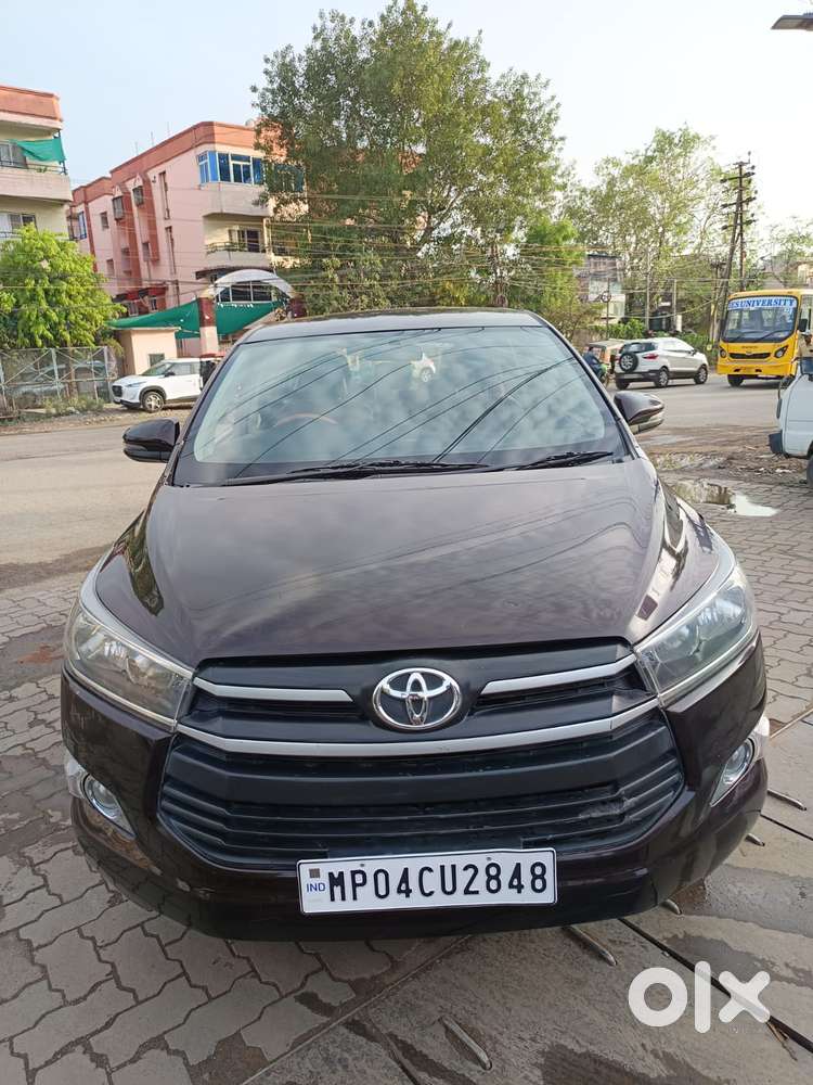 Toyota Innova Crysta 2.4 G Mt 7 Str, 2018, Diesel