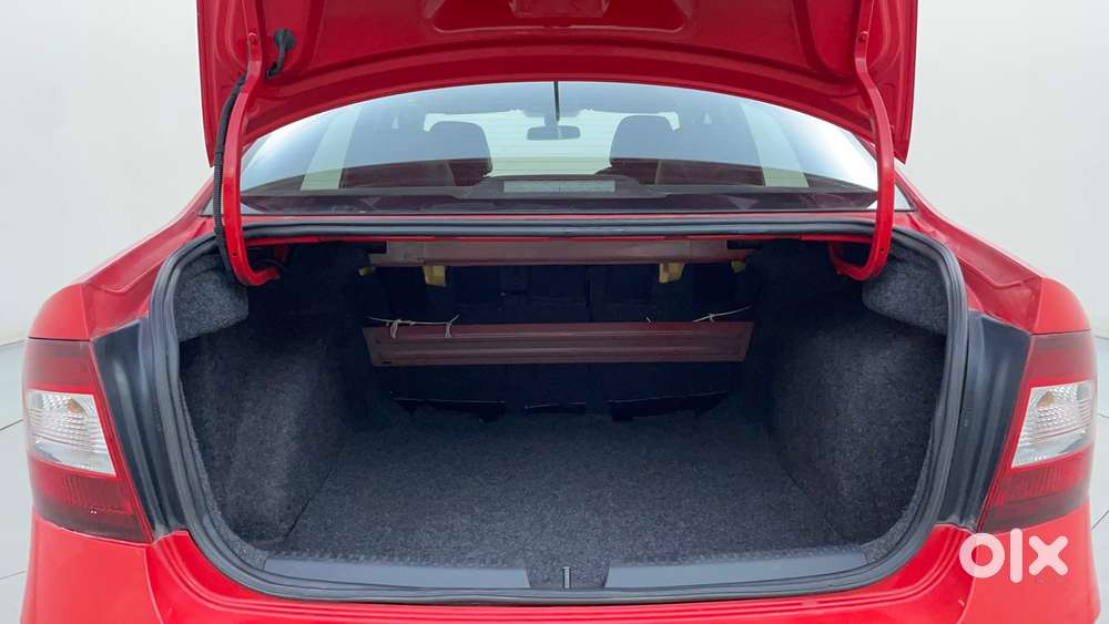 Skoda Rapid 1.6 Mpi At Style, 2018, Petrol