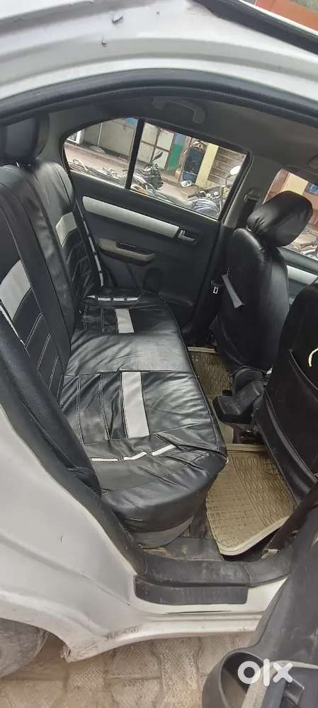 Maruti Suzuki Swift Dzire Vdi 2011