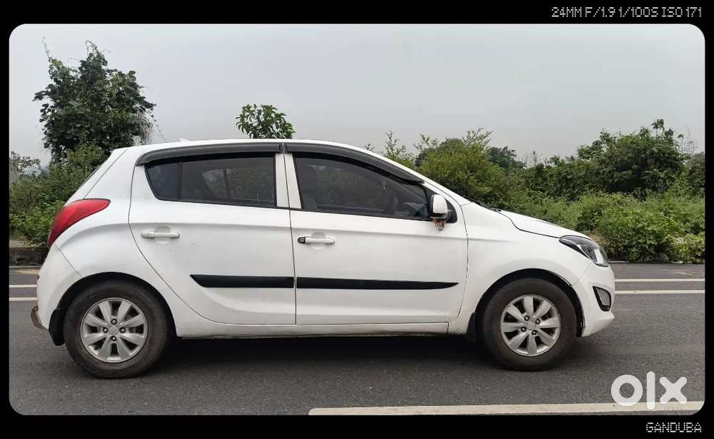 Hyundai New I20 1.2 2013 Car  Is Best Cundisn Car Me Koi Kam Kharcha
