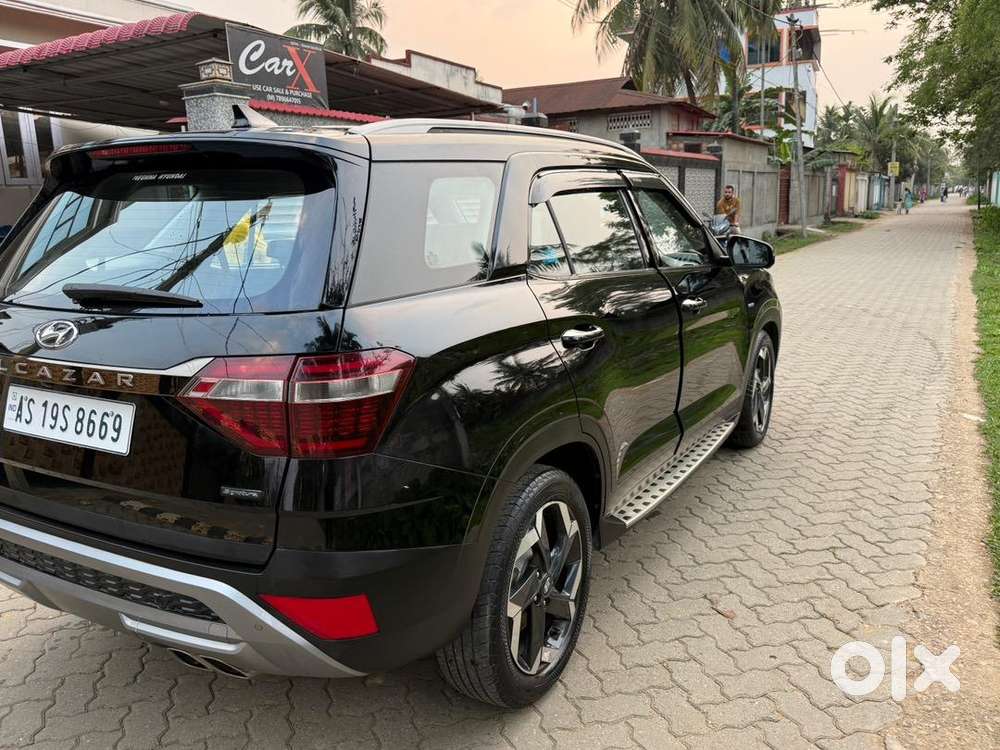 Hyundai Alcazar 2023 Diesel 10300 Km Driven