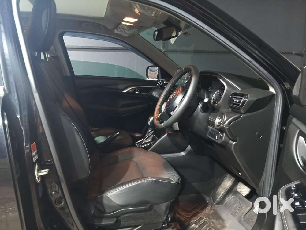 Toyota Urban Cruiser Hyryder 1.5 V Neo Drive At, 2024, Petrol