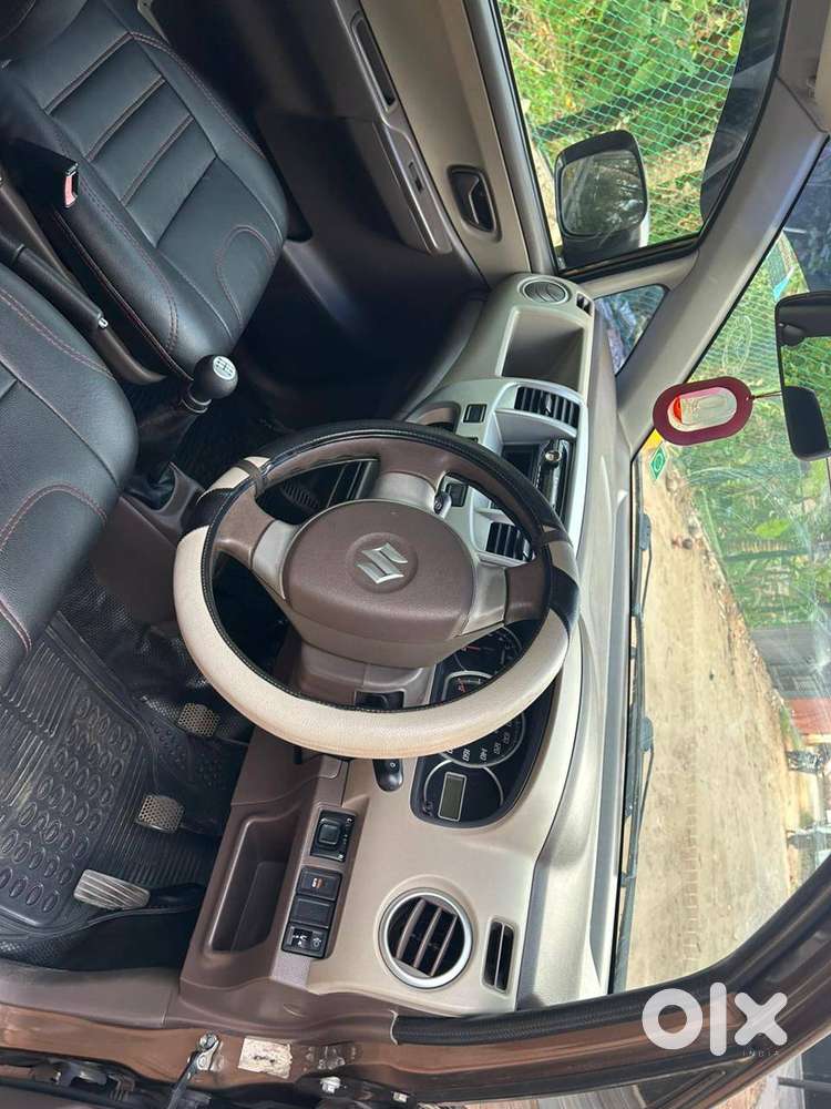 Maruti Suzuki Zen Estilo 2011