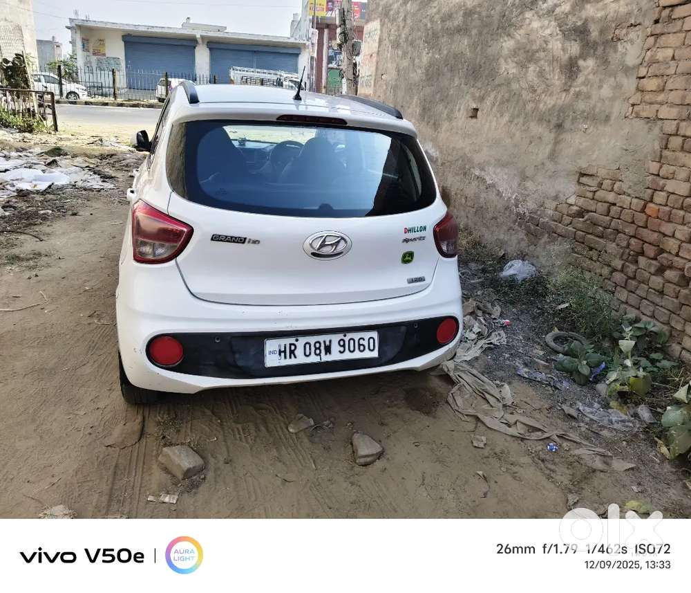 Hyundai Grand I10 2017 Diesel 150000 Km Driven