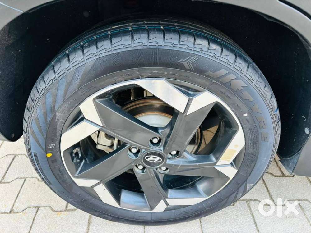 Hyundai Alcazar 2.0 Signature (o) Petrol At 6 Str, 2021, Petrol