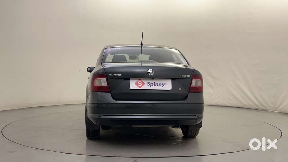 Skoda Rapid 1.0 Ambition Tsi, 2021, Petrol