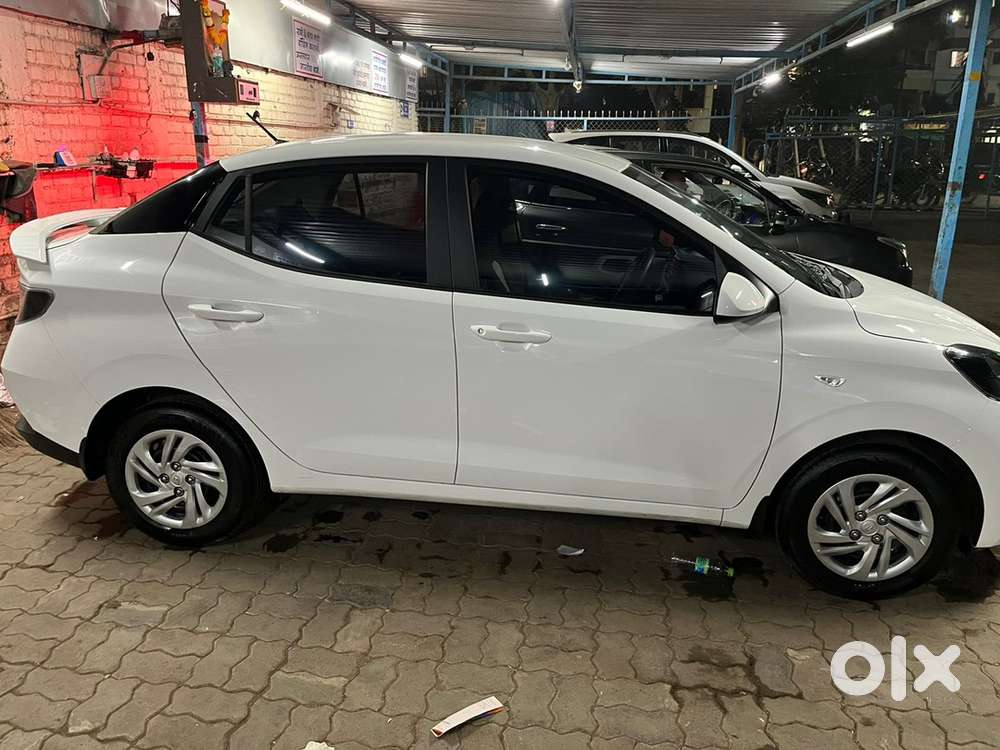 Hyundai Aura Cng & Hybrids Good Condition