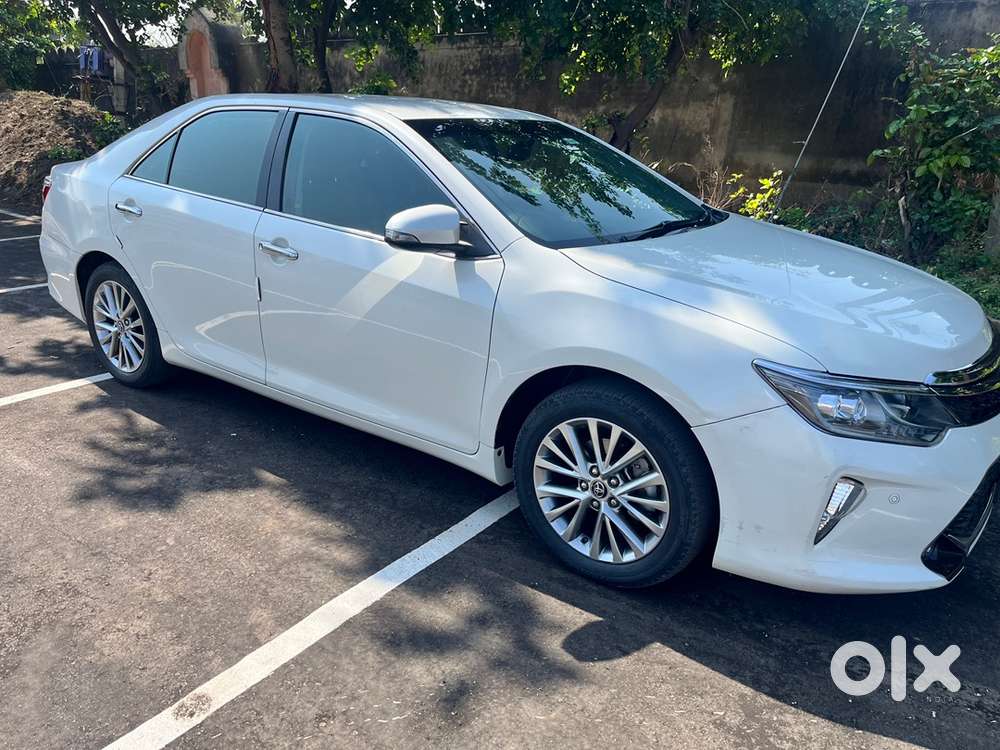 Toyota Camry 2018 Car