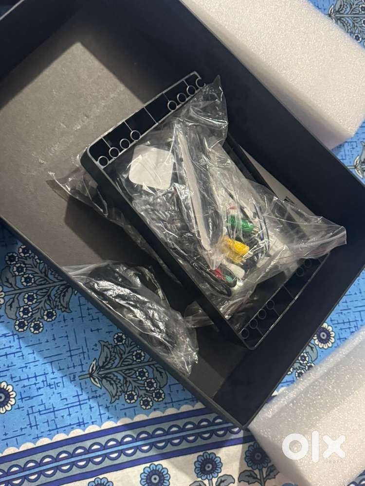 Oncord car screen 13 Brand new with full Accessories