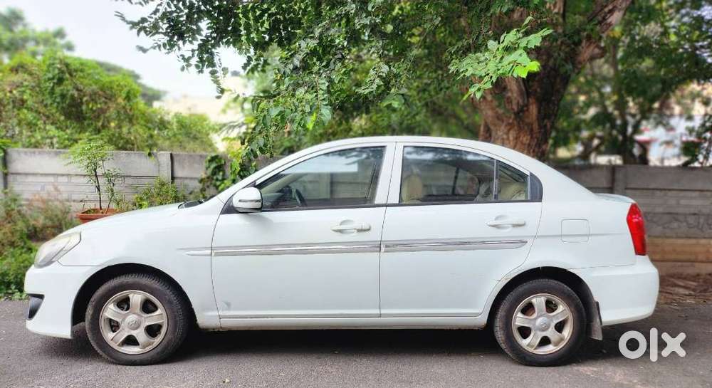 Hyundai Verna Crdi Vgt Sx 1.5, 2011, Diesel