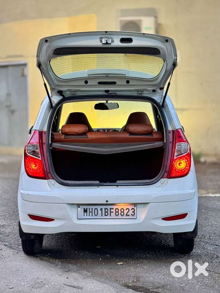 Hyundai I10 Sportz, 2012, Petrol