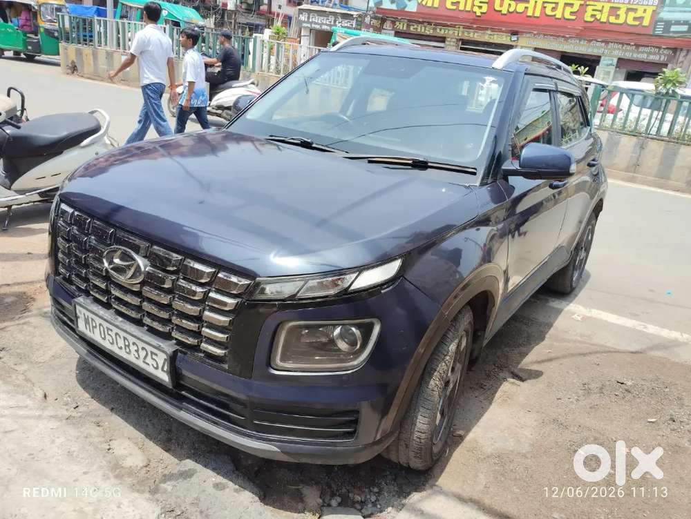 Hyundai Venue 2020 Diesel 79000 Km Driven