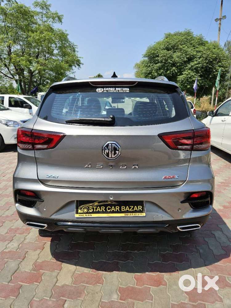 Mg Astor 1.5 Savvy Cvt S Red, 2022, Petrol