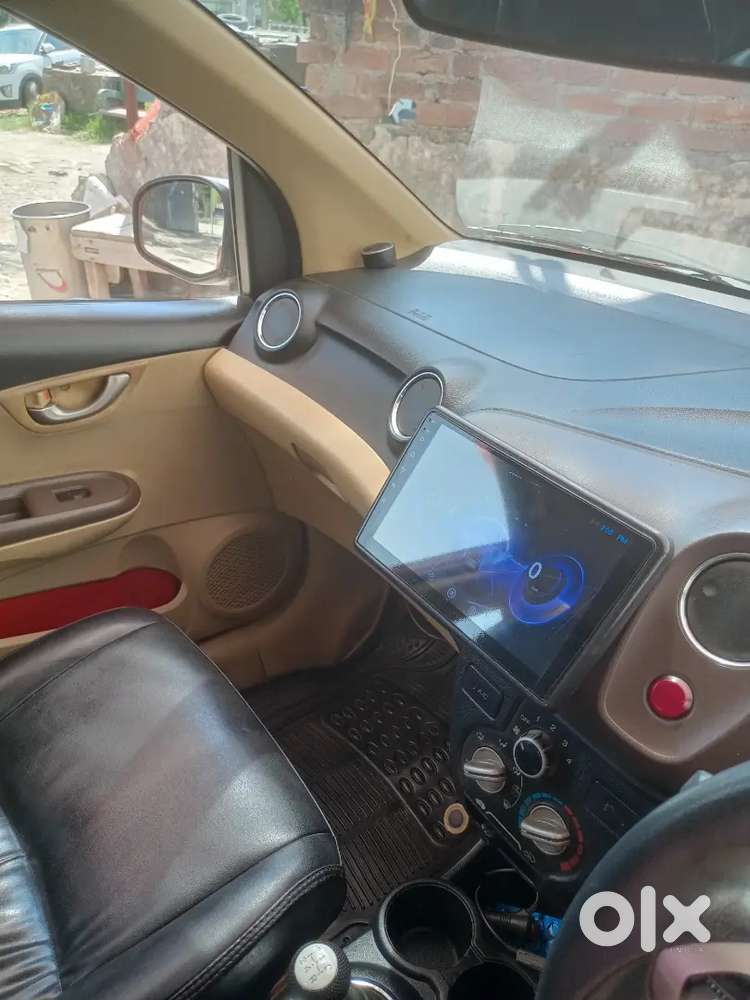 Honda Brio Fully Loaded