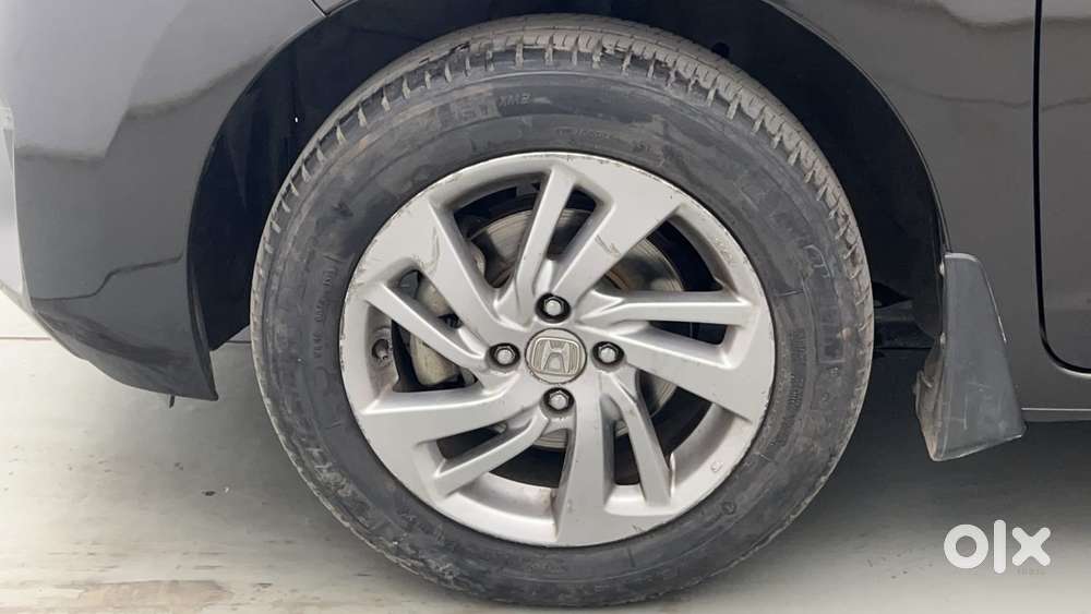 Honda Jazz [2020-2023] 1.2 Vx I-vtec Mt, 2019, Petrol