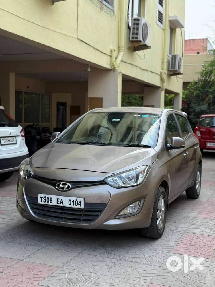 Hyundai I20 Sportz (top-end) Diesel 2014, 83000 Driven, Good Condition