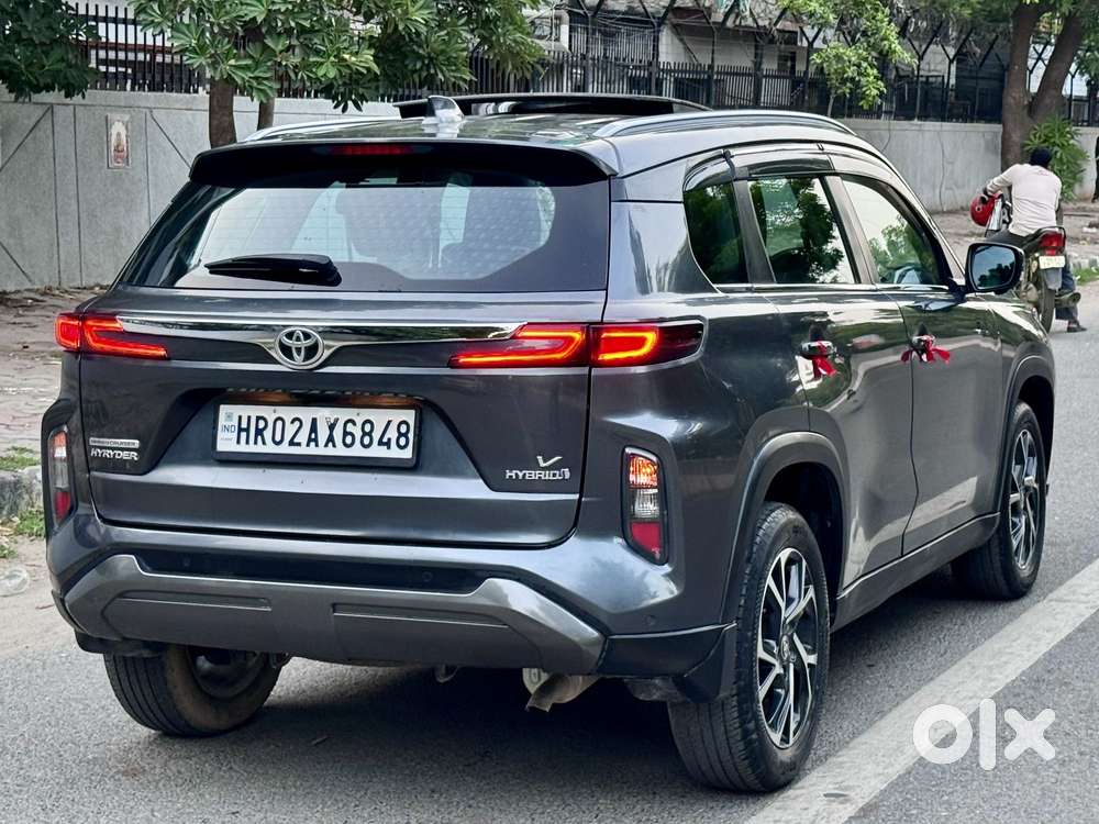 Toyota Urban Cruiser Hyryder 1.5 V Hybrid, 2023, Petrol