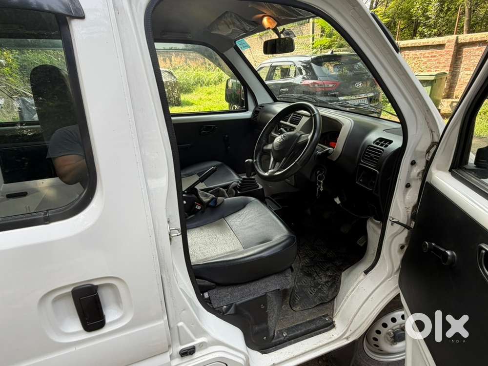 Maruti Suzuki Eeco 2053