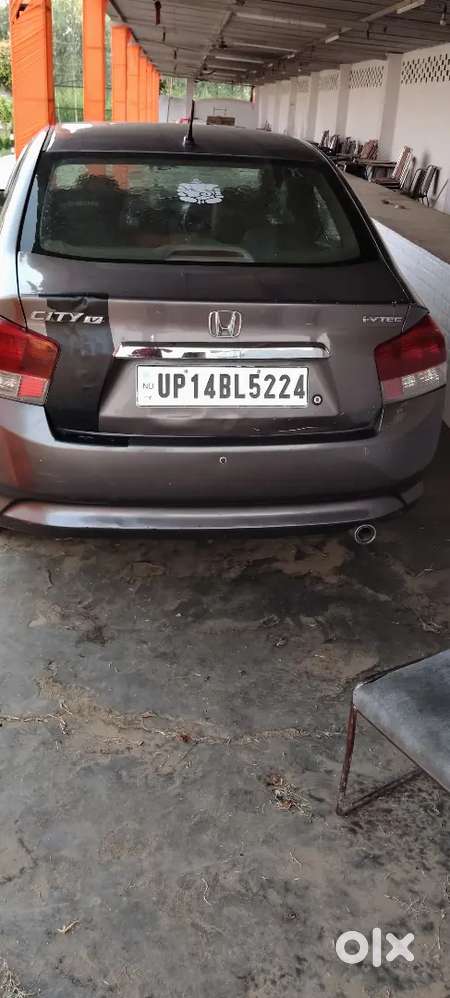 Car Honda City 2011