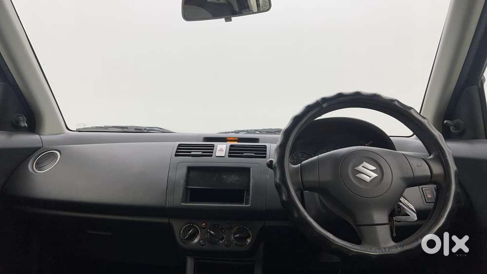 Maruti Suzuki Swift 2004-2010 Vxi Bsiv, 2011, Petrol