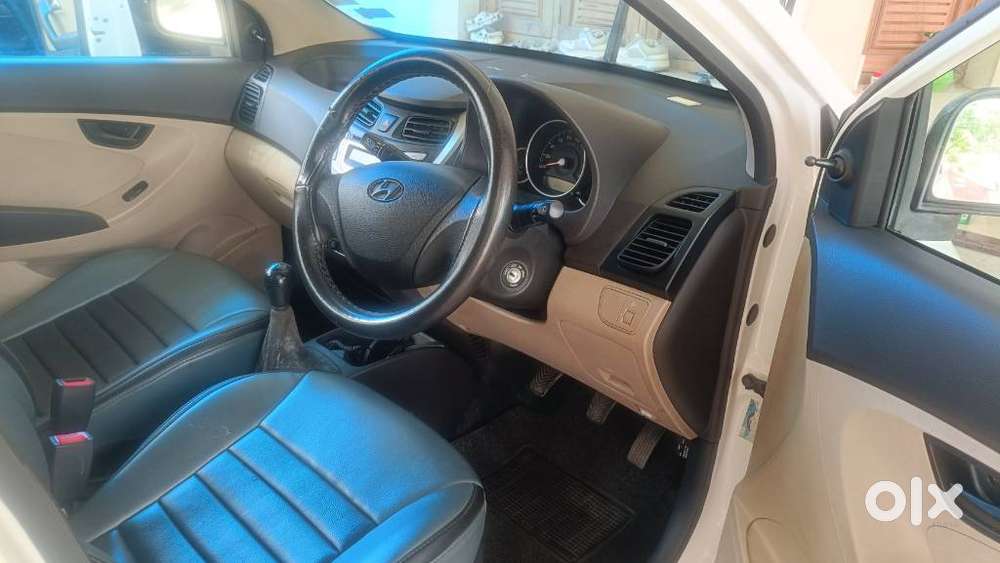 Hyundai Eon Magna +, 2013, Petrol