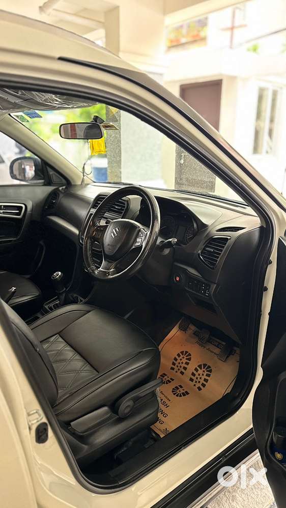 Maruti Vitara Brezza Zxi 2021 First Owner On Showroom Track