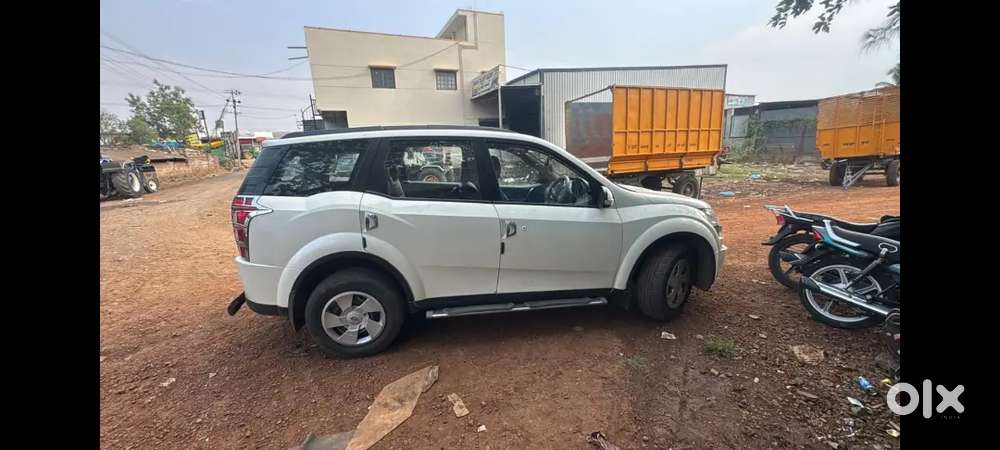 Mahindra Xuv500 2015 Diesel Well Maintained Showroom Mentainde