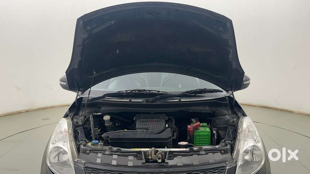 Maruti Suzuki Swift Vvt Vxi, 2016, Petrol