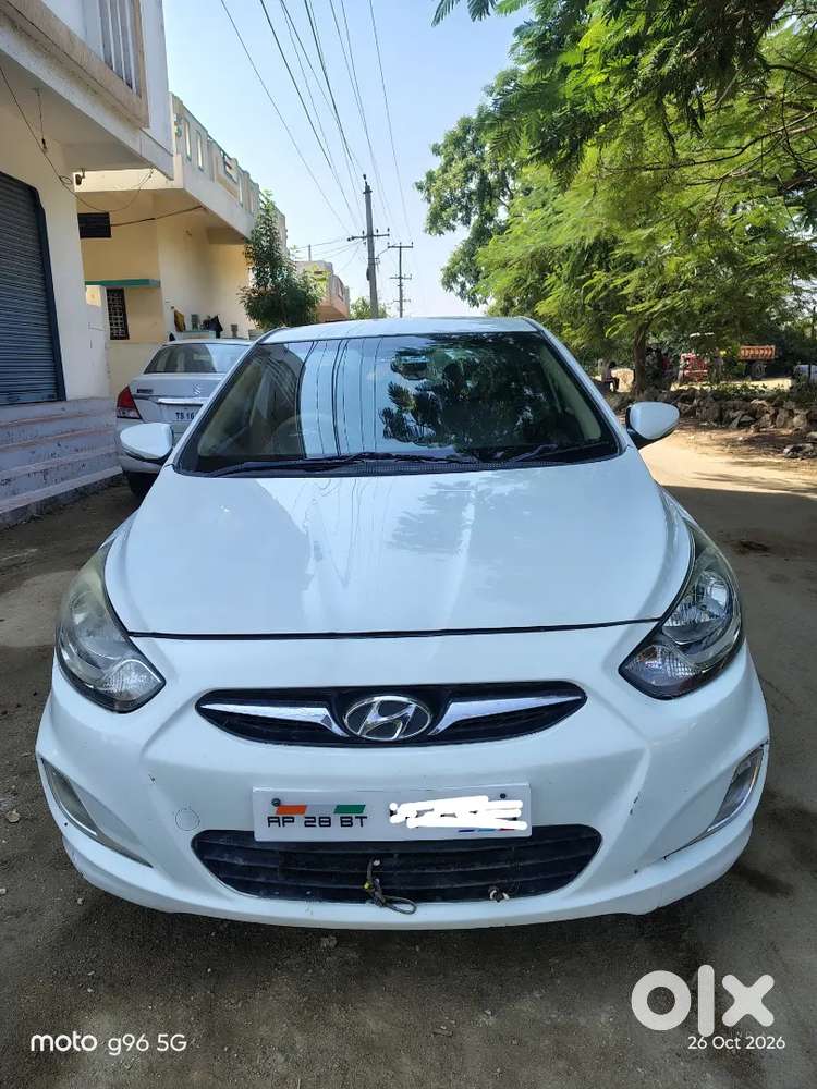 Hyundai Verna 2012 Diesel 112000 Km Driven