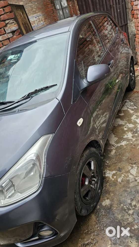 Hyundai Grand I10 2017 Diesel 125000 Km Driven