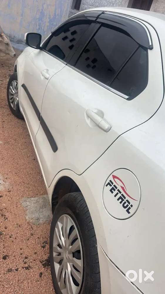 Maruti Suzuki Dzire 2022 Petrol 64000 Km Driven